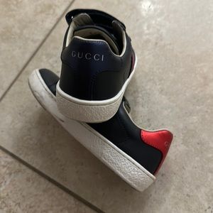 Boy’s Gucci sneakers